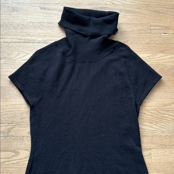 3 for $30 // Rudsak Raina black short sleeve long turtleneck tunic sweater xs - Picture 2 of 10